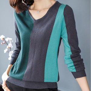 Contrast Colors, Long Sleeve, V-Neck, Pullover, Sweater in Red/Black or Green/Black